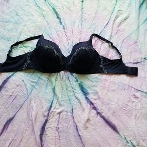Victoria secret body by victoria lined demi 38DDD